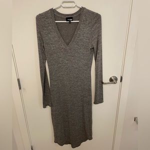 Wilfred Free - Lisiere Long Sleeve V Neck